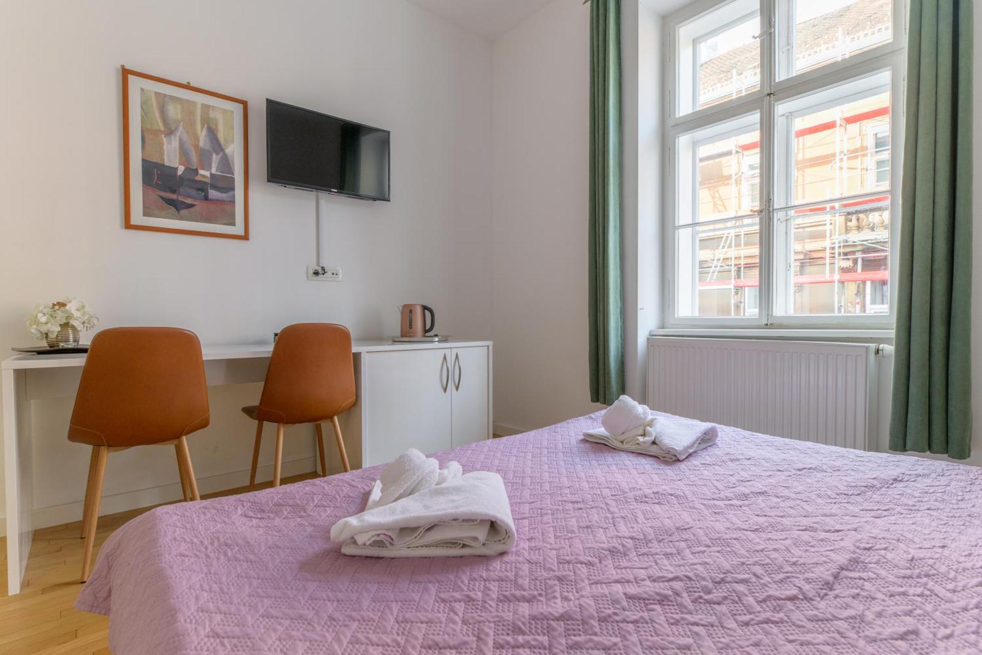 Niva Rooms & Studio Apartment 자그레브 외부 사진