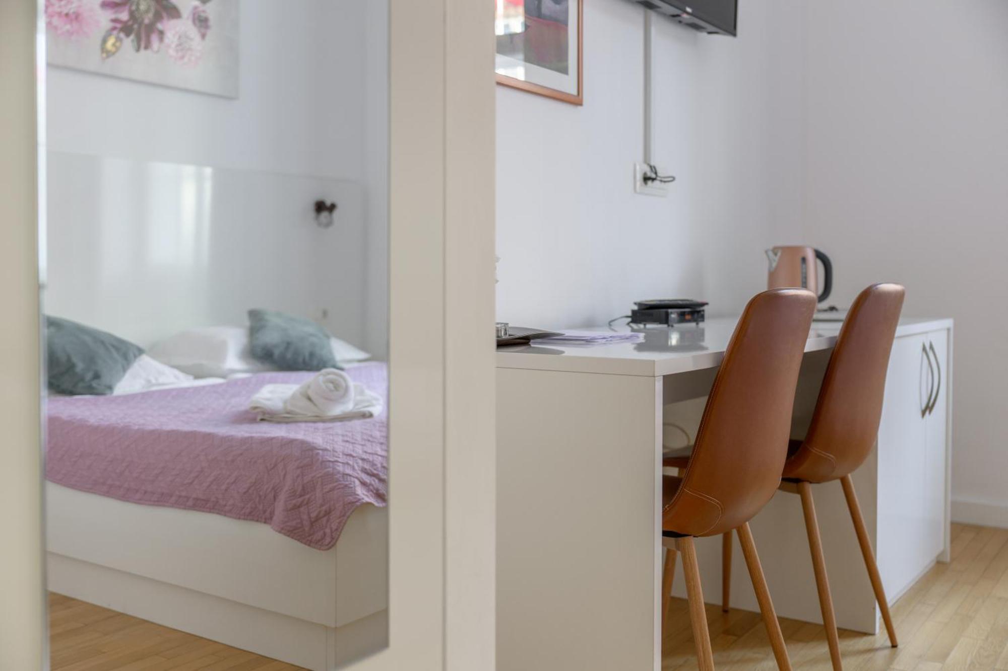 Niva Rooms & Studio Apartment 자그레브 외부 사진